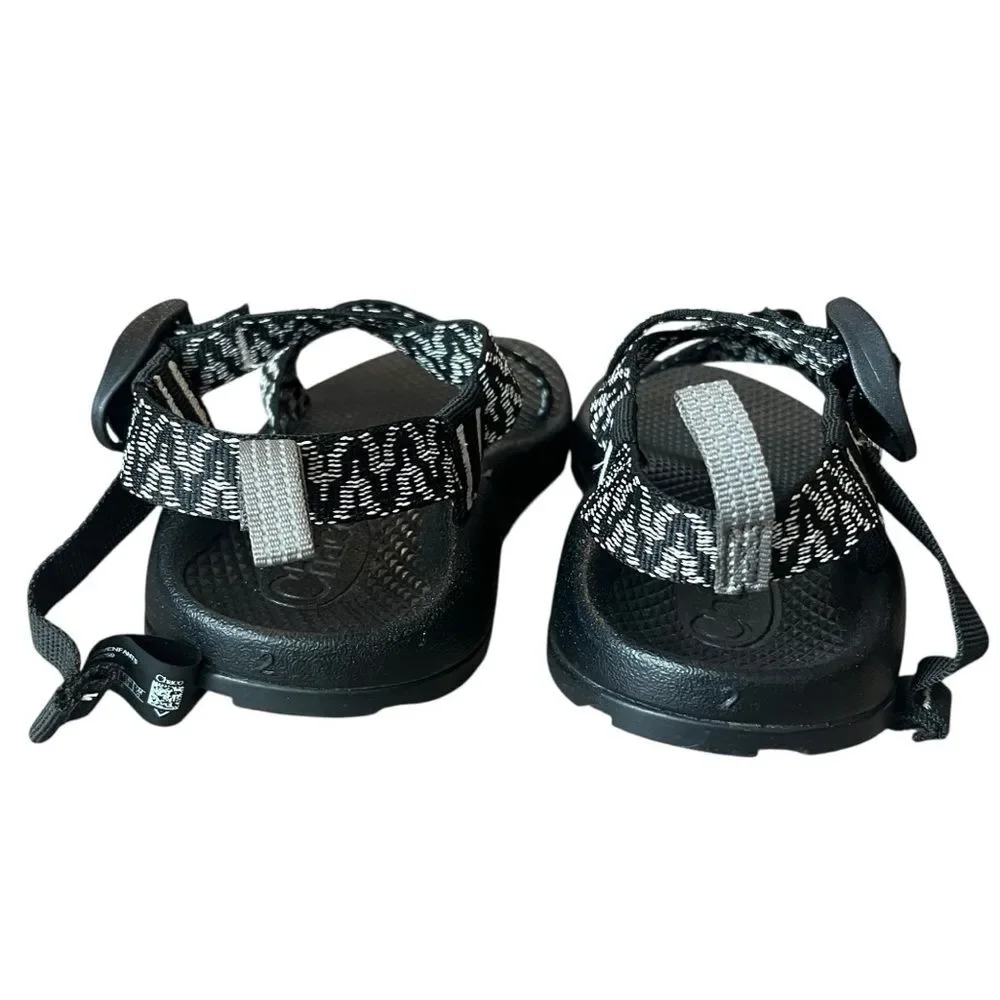 Chaco Z1 Sandals Tune Black White Pattern Big Kids Size 2